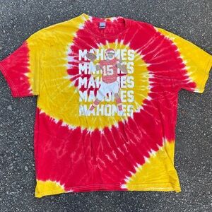 Patrick Mahomes Kansas City Chiefs red and yellow tie-dye t-shirt Size XXL